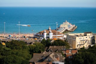 &copy; A.Birdin - shutterstock.com - 2013