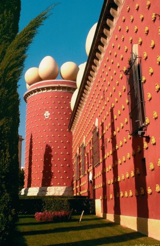 © Fundacio Gala-Salvador Dali