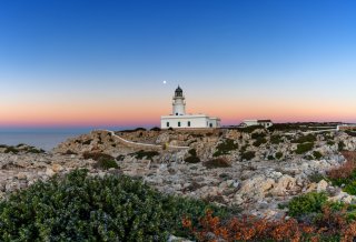 &copy; makasana photo - stock.adobe.com